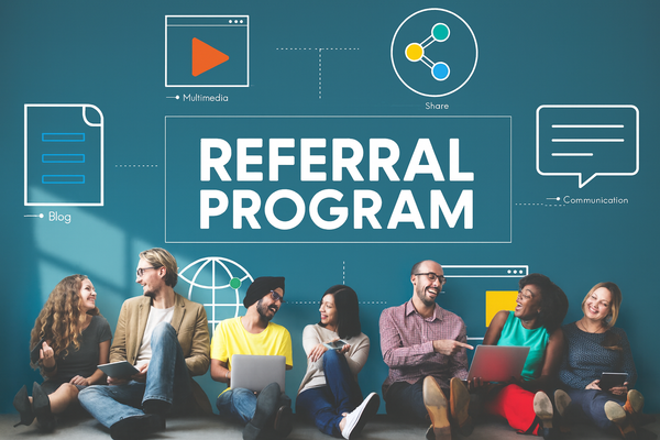 Referral Program Benchmarks 2025: What's a Good Conversion Rate?